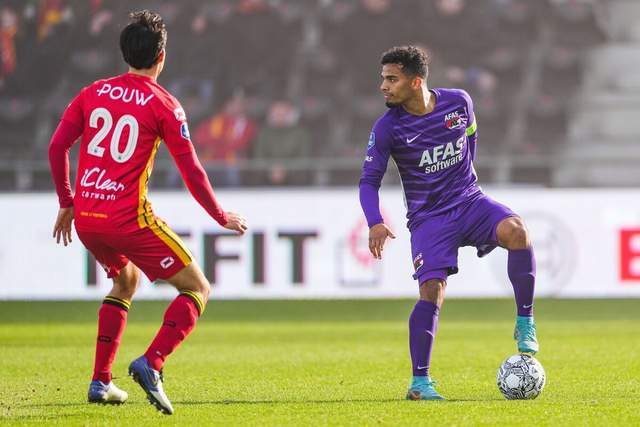 墨菲34分鹈鹕大胜猛龙41分 魔术力克黄蜂4连胜