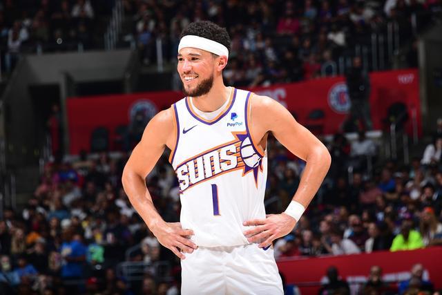 威瑟斯庞27+10青岛胜广州 四川加时不敌福建