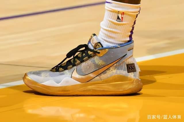 米切尔39分班凯罗38+16 骑士抢七逆转魔术晋级